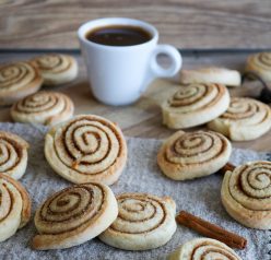 Cinnamon Roll Cookies are thick, soft, buttery cookies, swirled with cinnamon sugar and the perfect Christmas cookie! All the flavors of a cinnamon roll in an amazing cookie recipe!